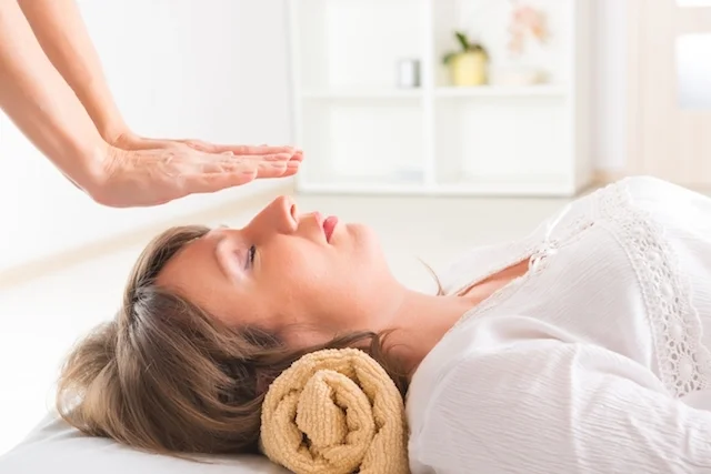 Os Benefícios da Terapia com Reiki